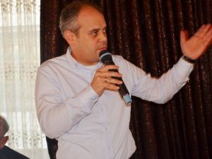 Bakan Kılıç: "Cumhurbaşkanımıza Sahip Çıkarız"