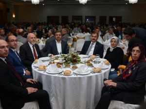Bakan Eroğlu Muhtarlara Seslendi