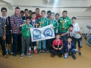 Haltere ‘Yıldırım’ Damgası