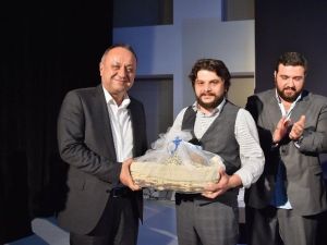 Kastamonu’da ‘Eskitilmiş Kılıç’ Tiyatro Oyunu Sahnelendi