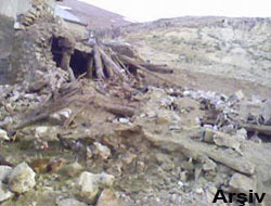 Yayla Evlerinin Yıkıldığını Görünce Şok Geçirdiler