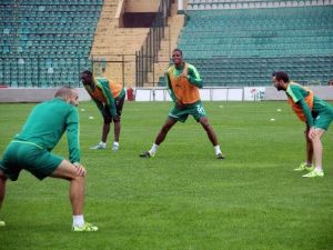 Bursaspor, Yağmur Altında Çalıştı