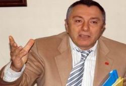 'O şerefsizin değil, Rize'nin avukatıyım'