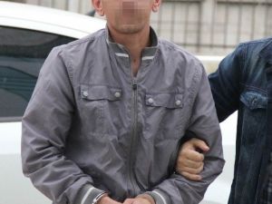 Evinde Uyuşturucuyla Yakalandı