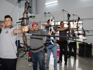 Türkiye’nin En Yaşlı Okçusu Gözünü Türkiye Şampiyonluğuna Dikti