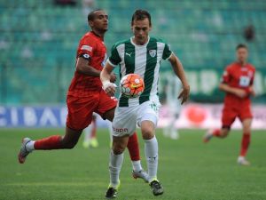 Josue, Kayıpları Oynuyor