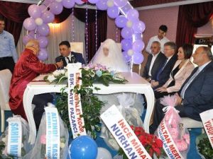 En Büyük Rakibinin Nikahını Kıydı