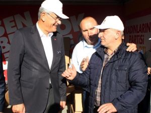 Volkan Bozkır: “İktidara Talip Olan Tek Parti Ak Parti’dir”