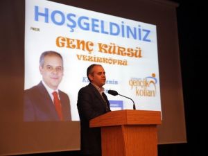 Bakan Kılıç Gençlere Seslendi
