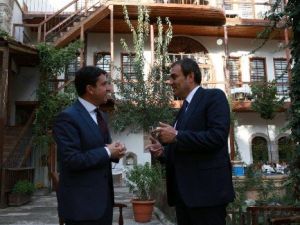 Ak Parti Grup Başkanvekili Ünal: "Ankara’da Patlayan Bomba, Hdp’ye 1,6 Puan Kazandırdı"