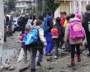 Rize Güney Çevre Yolu Tehlike Saçıyor