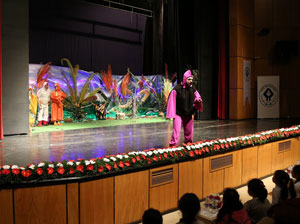 Gıt Gıt Gıdak Yumurtam Sıcak Tiyatro Severlerle Buluştu