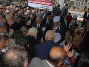 Tokat’ta 15 Bin Kişilik Aşure İkramı