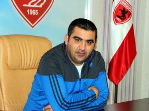 Özat: "Samsunspor Forması Giyiyorsan Her Şeye Katlanacaksın”