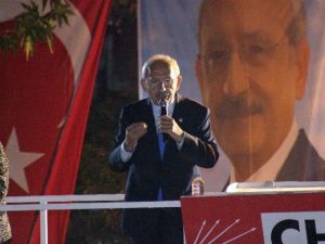 Chp Lideri Kılıçdaroğlu Mitingini Yağmur Altında Yaptı