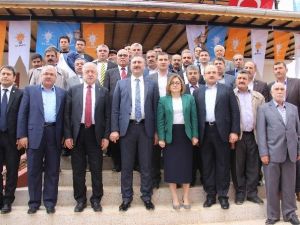 Ak Parti Nizip’e Çıkartma Yaptı
