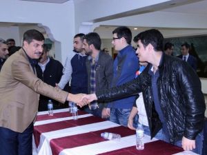 Ak Partili Azmi Ekinci, Elazığlı Gençlerle Bir Araya Geldi