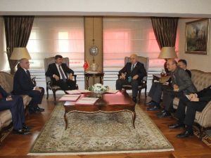 Trabzon’da “Üniversiteye Yolculuk” Projesinin Protokolü İmzalandı