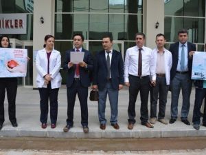 Niksar’da Sağlık Çalışanları ’Teröre’ Karşı Tek Yürek Oldu