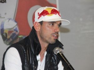 Dünya Süpersport Şampiyonu Kenan Sofuoğlu’nun ‘Yerli Motosiklet’ Cevabı