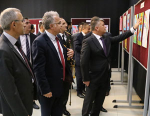 Rize'de Göz Kamaştıran Renkli Sergi