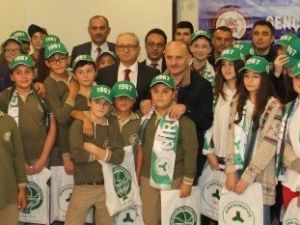 Giresun İl Emniyet Müdürlüğü’nden “Genç Çotanaklar Tribünde, Tribünler Güvenli Ellerde” Projesi