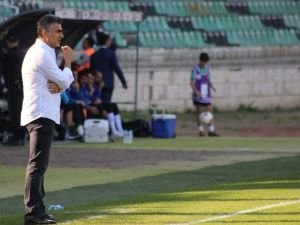 Denizlispor’da Altıparmak’tan Oyuncularına Sert Uyarı