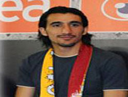 Mehmet Topal, Valencia ile anlaştı