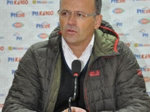 İrfan Buz: "Balıkesirspor’u Tebrik Ediyorum"