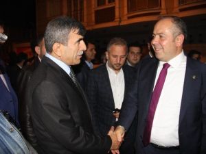 Ak Parti’li Dalkılıç: “Cumhuriyeti Korumaktan Bahsedenler Önce Cumhurbaşkanı’na Saygı Duymalı”