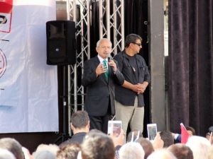 Kılıçdaroğlu: "Türkiye Ateş Çemberinden Geçiyor"