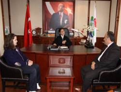 Rize’de Minik Yöneticiler Çevre Konularına Eğildi