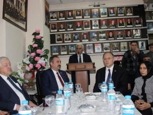 Ak Parti’den Şehit Aileleri Derneği’ne Ziyaret