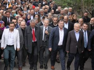 Ak Parti Genel Başkan Yardımcısı Mehmet Ali Şahin: