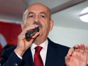 Müezzinoğlu: “Milletin Kaderini Milleti Dert Edinmeyenlere Muhtaç Etmeyin”