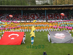 Rize'de 23 Nisan Coşkusu