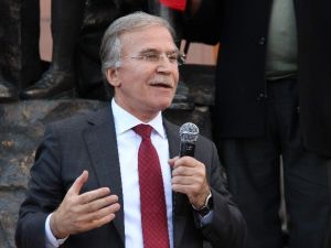 Ak Partili Şahin, Mhp’nin Oylarının Giderek Düştüğünü İddia Etti