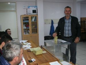 Trabzon’da Oy Verme İşlemi Başladı