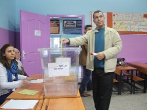 Diyarbakır’da Oy Kullanma İşlemi Başladı