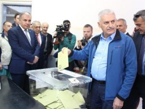 Binali Yıldırım Oyunu Kullandı