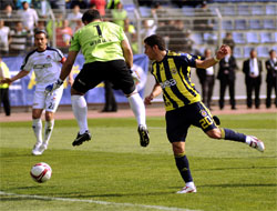 Kanarya'ya Bekir'den HAYAT ÖPÜCÜĞÜ! - VİDEO