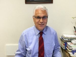 Op. Dr. Mustafa Üzeyir: "Burun Kıllarınızı Dibine Kadar Kesmeyin"