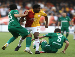 Ali Sami Yen'de son gülen Fener! - VİDEO