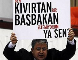 CHP'nin pankartı AKP'yi çıldırttı !!