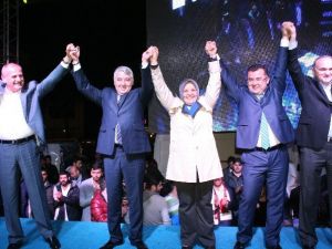 Ak Parti Düzce’de Seçim Zaferini Kutladı
