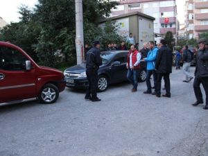 Amca Çocukları Arasında ’Araba’ Kavgası