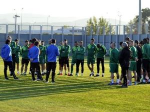 Bursaspor’da Beşiktaş Mesaisi Başladı