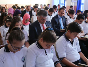 Vali Yazıcı Renk Projesini Değerlendirdi