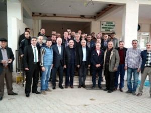 Bakanlardan Ak Parti’ye Yüzde 90 Oy Çıkan Mahalleye Teşekkür Ziyareti