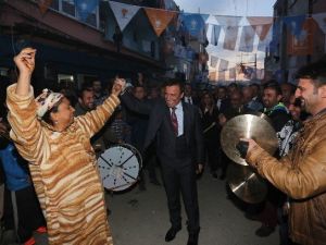 Canik’te ’İstikrar’ Coşkusu